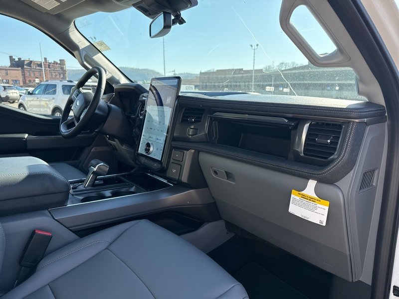 New 2025 Ford F150 Lightning Flash image 18