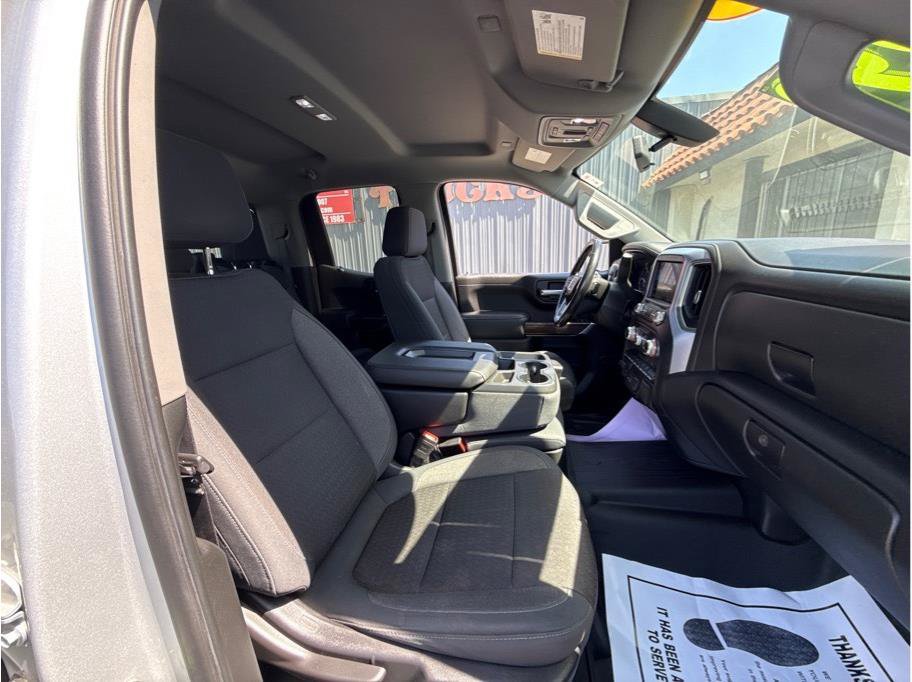 Used 2019 GMC Sierra 1500 SLE w/ SLE Value Package RWD image 4