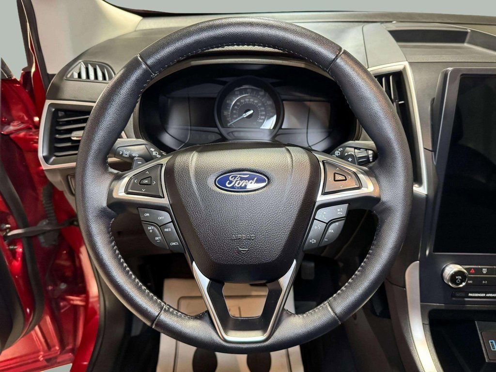 Used 2023 Ford Edge SEL w/ Convenience Package image 21