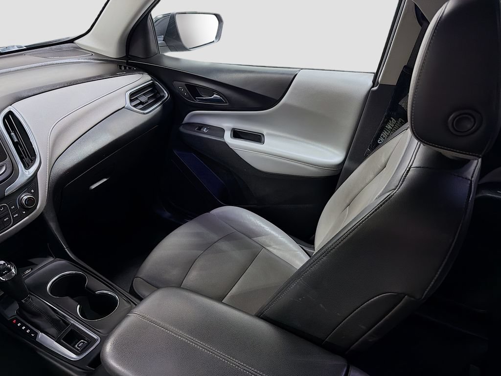Used 2019 Chevrolet Equinox Premier FWD image 23