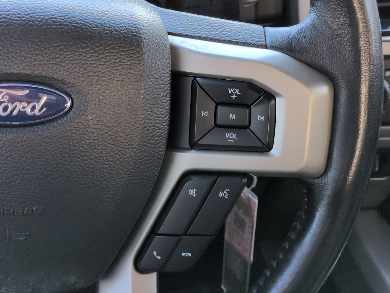 Used 2022 Ford F250 Lariat w/ Tremor Off-Road Package AWD/4WD image 27