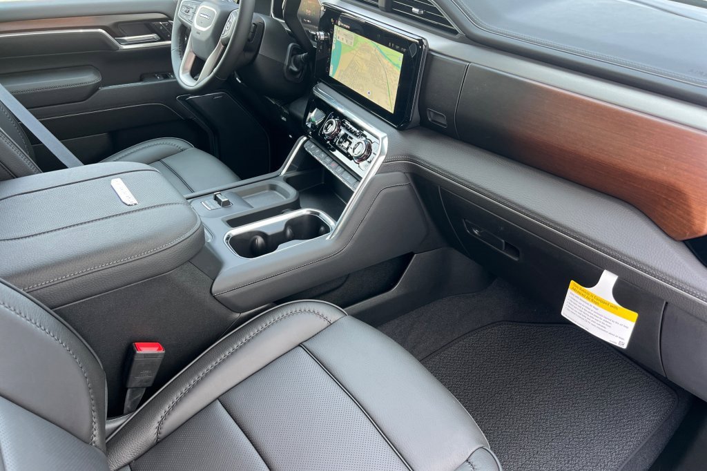 New 2026 GMC Sierra 2500 Denali w/ Technology Package image 12