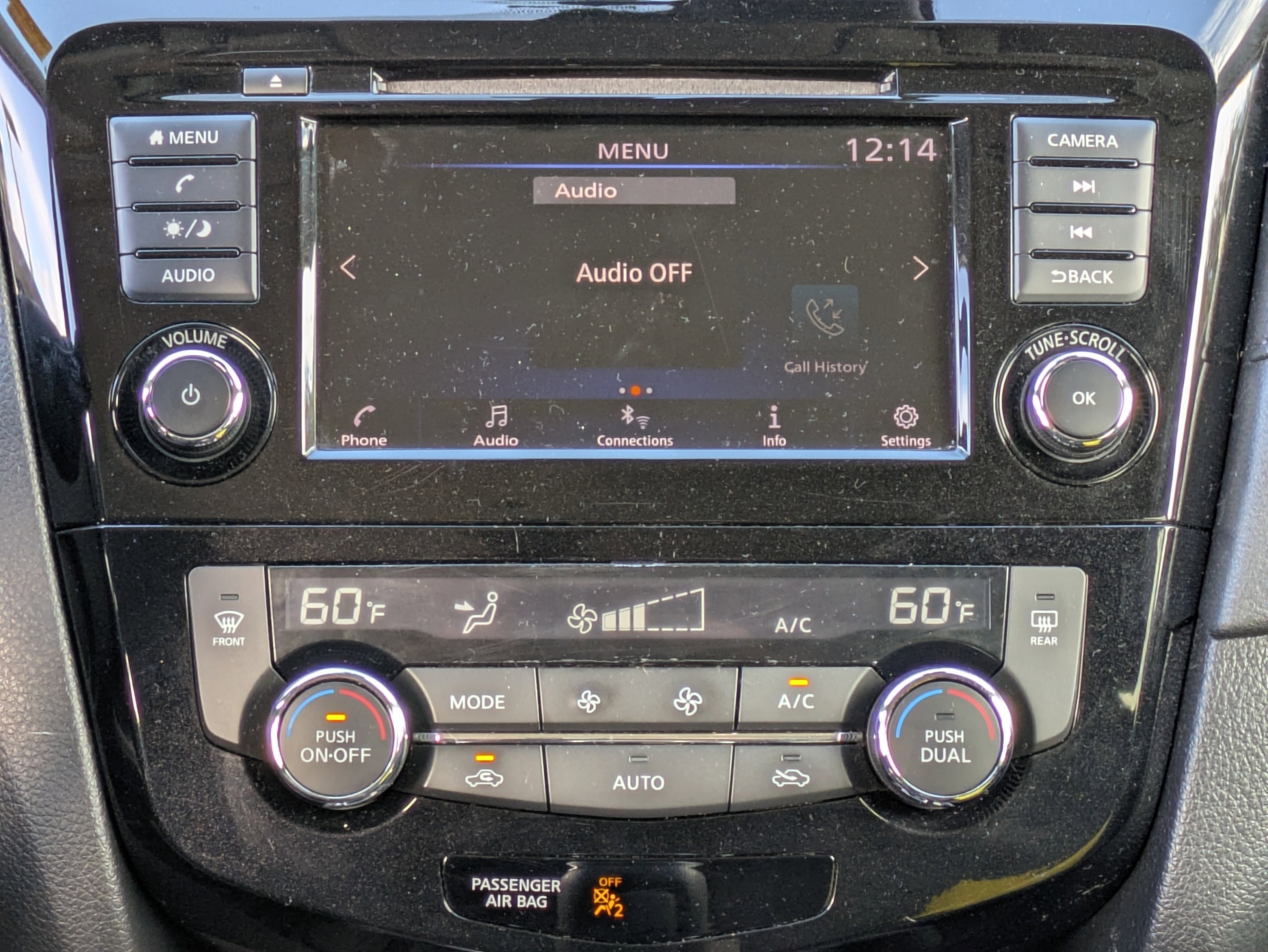 Used 2019 Nissan Rogue SV image 19