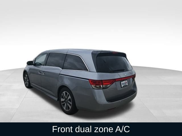 Used 2016 Honda Odyssey Touring Elite image 3