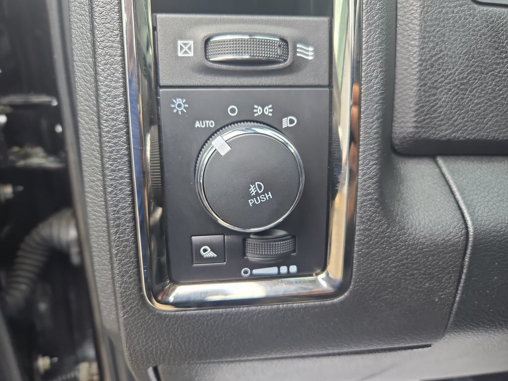 Used 2018 RAM 1500 Sport w/ Sport Premium Group AWD/4WD image 29