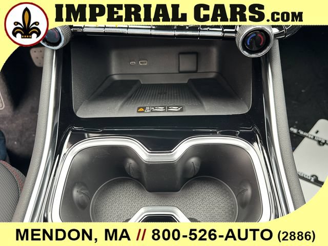 New 2026 Chevrolet Traverse RS w/ LPO, Floor Liner Package AWD/4WD image 32