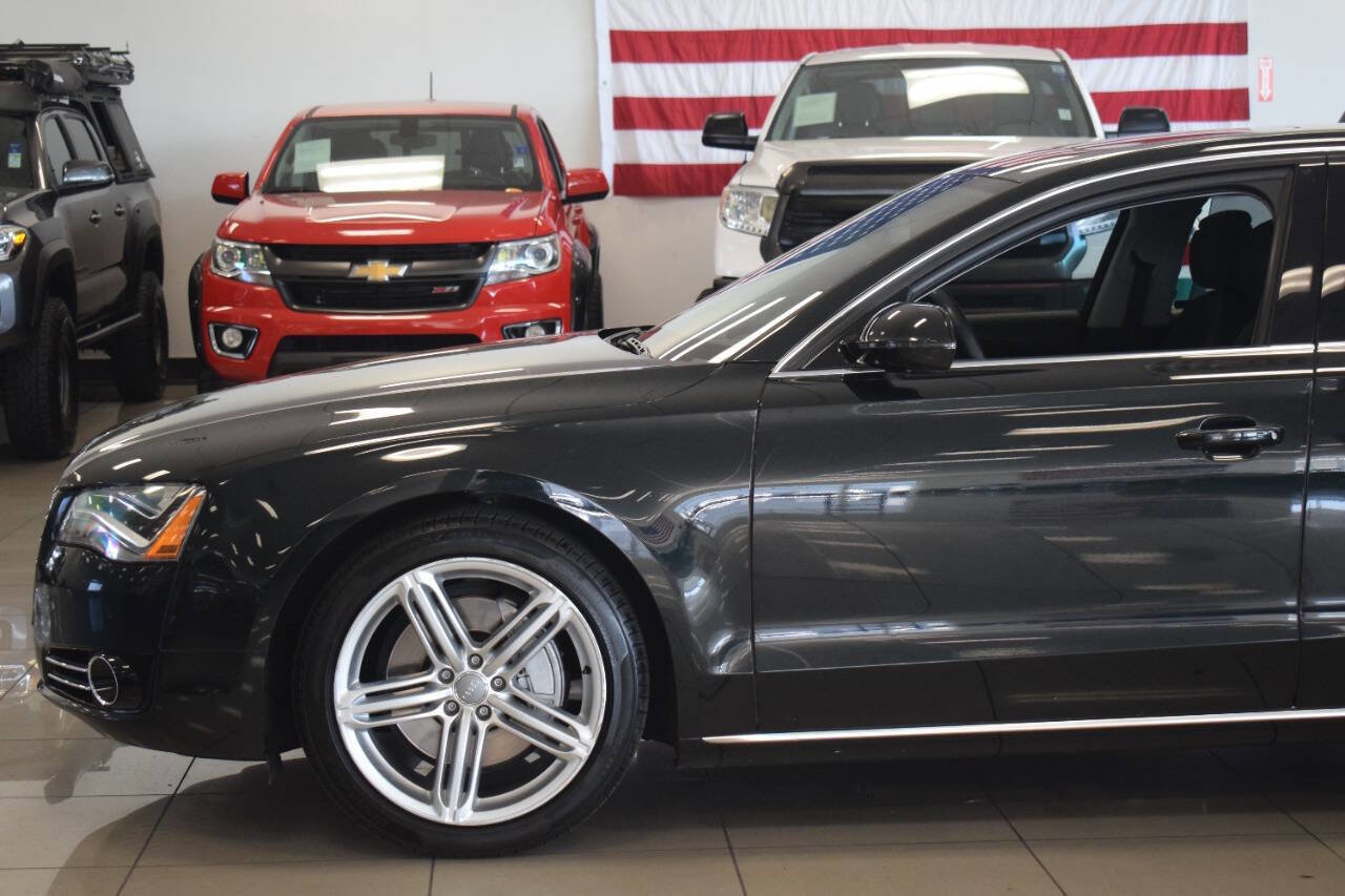 Used 2013 Audi A8 L 3.0T image 14