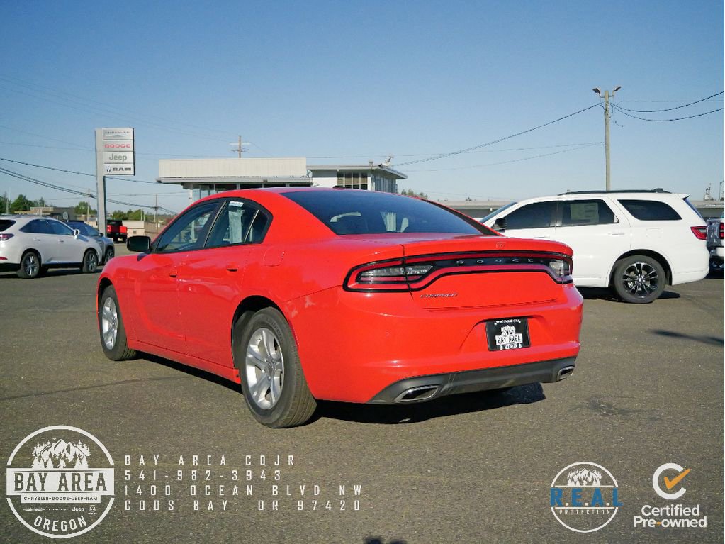 Used 2022 Dodge Charger SXT w/ Leather Interior Group image 3