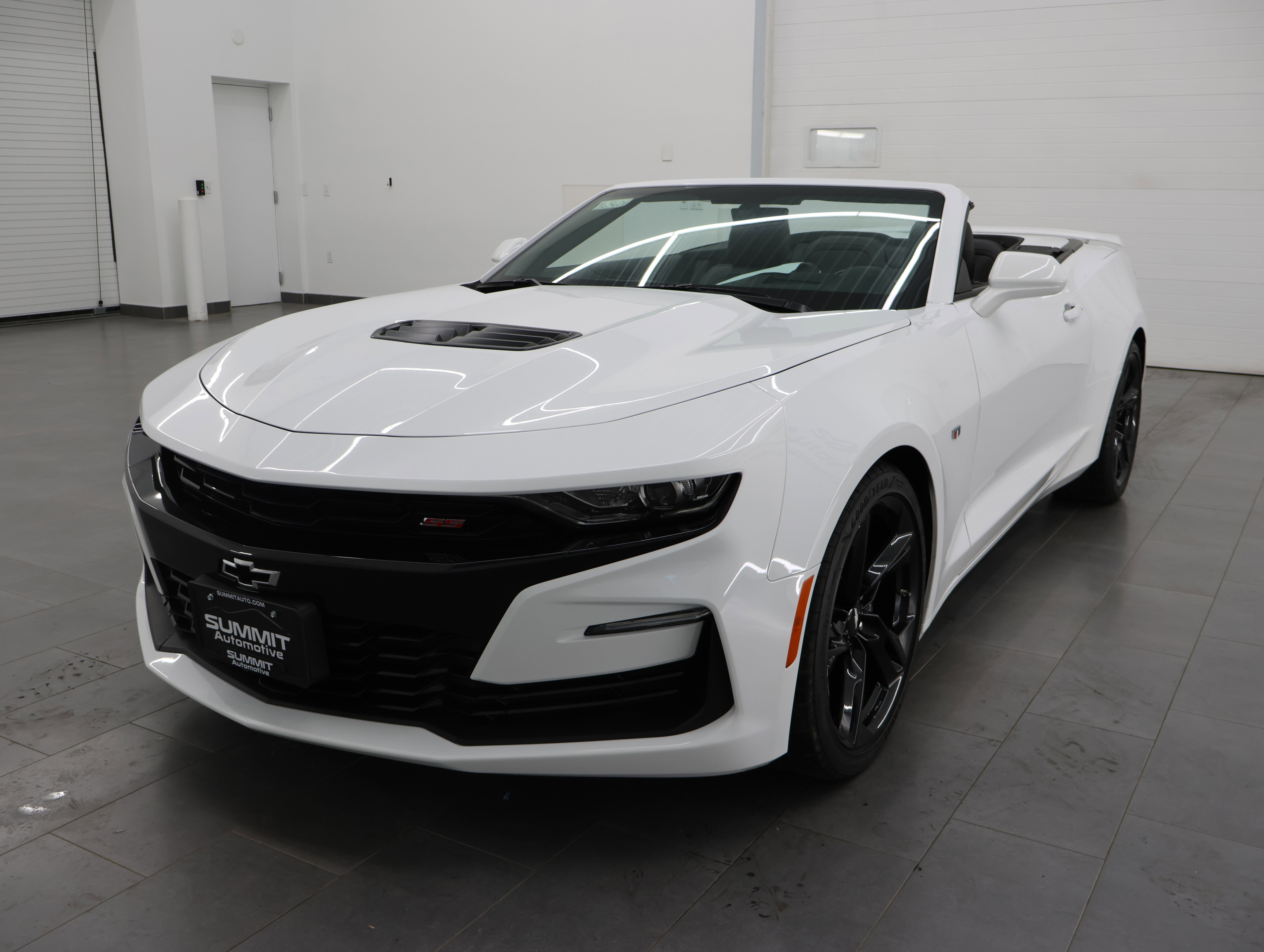 Used 2019 Chevrolet Camaro SS RWD image 51