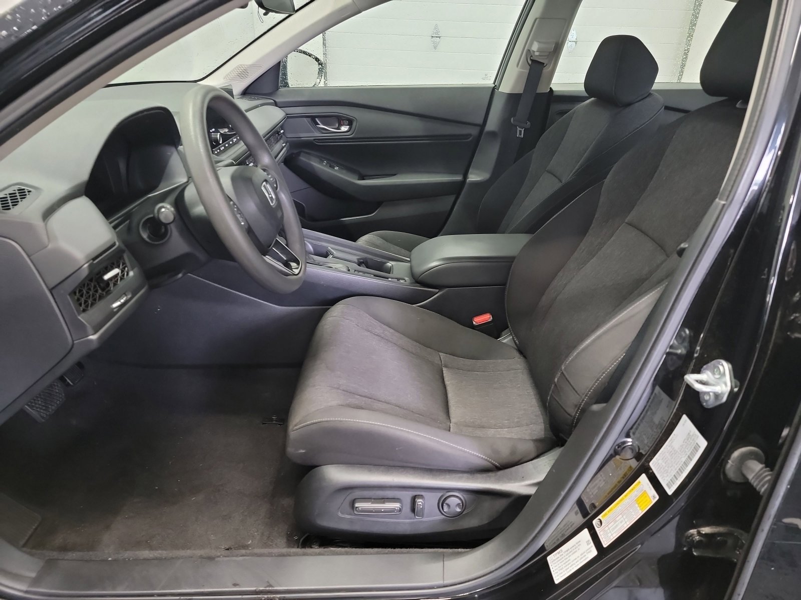 Used 2023 Honda Accord EX image 12