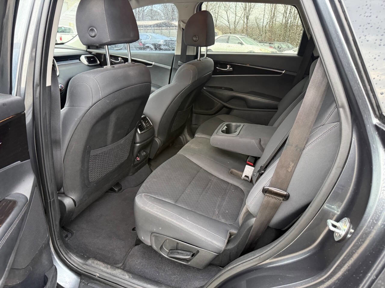 Used 2020 Kia Sorento S image 15