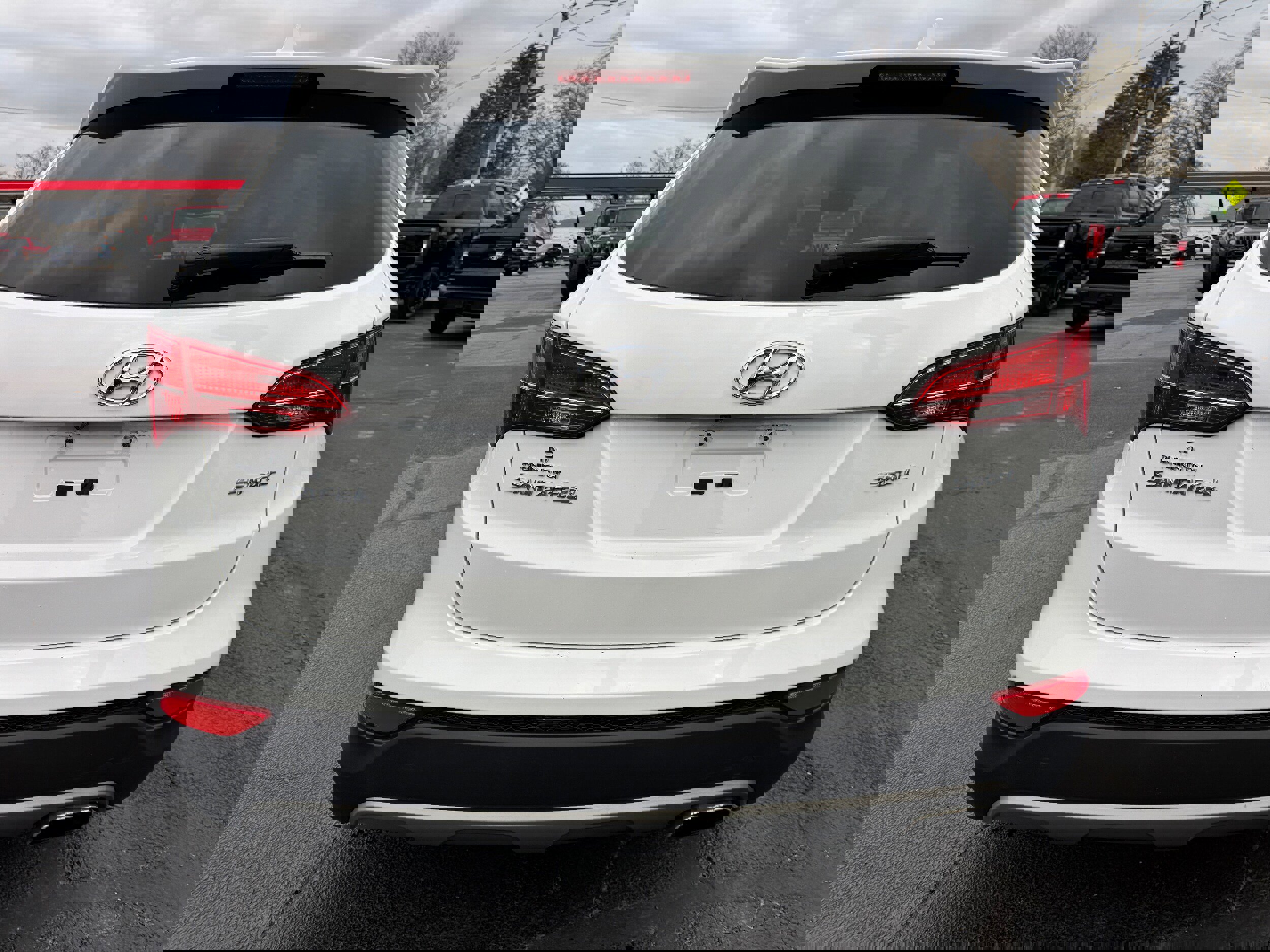 Used 2014 Hyundai Santa Fe Sport w/ Premium Equipment Package 03 image 5