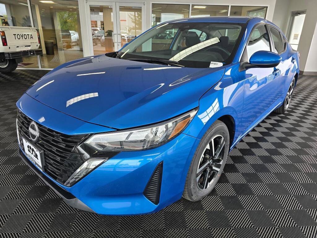 Used 2024 Nissan Sentra SV FWD image 7