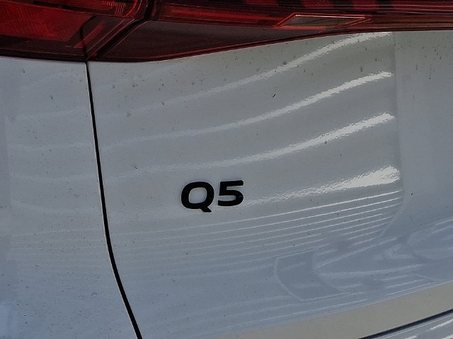Used 2025 Audi Q5 Premium Plus AWD/4WD image 21