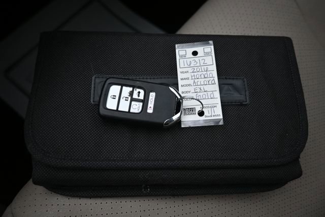 Used 2016 Honda Accord EX-L image 46