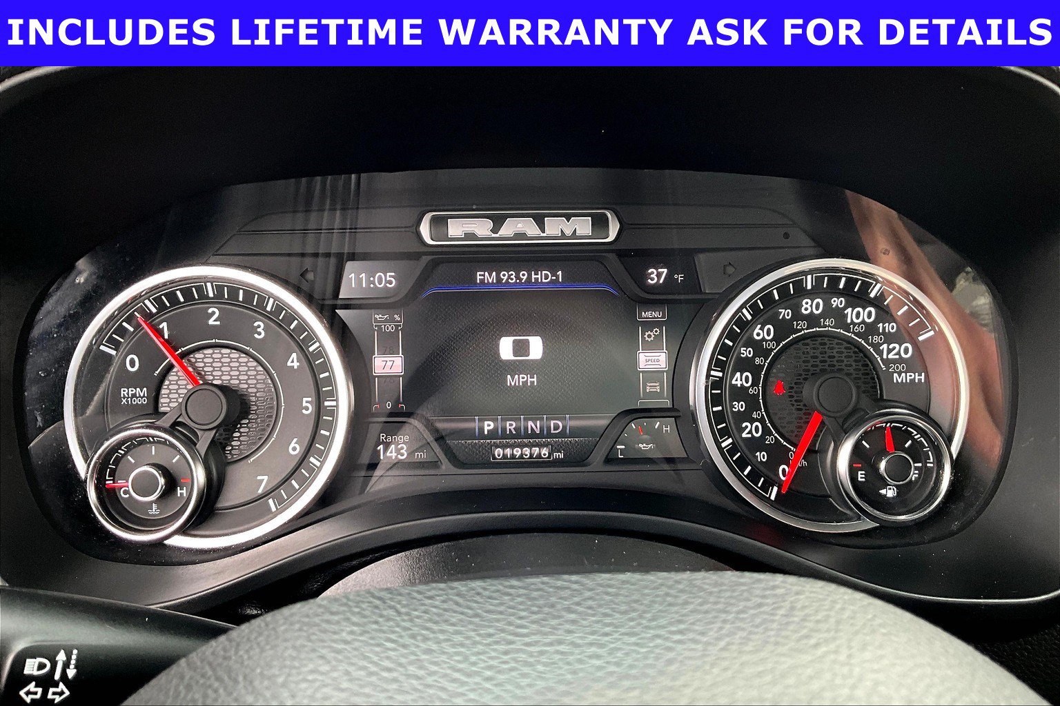 Used 2024 RAM 1500 Laramie AWD/4WD image 15