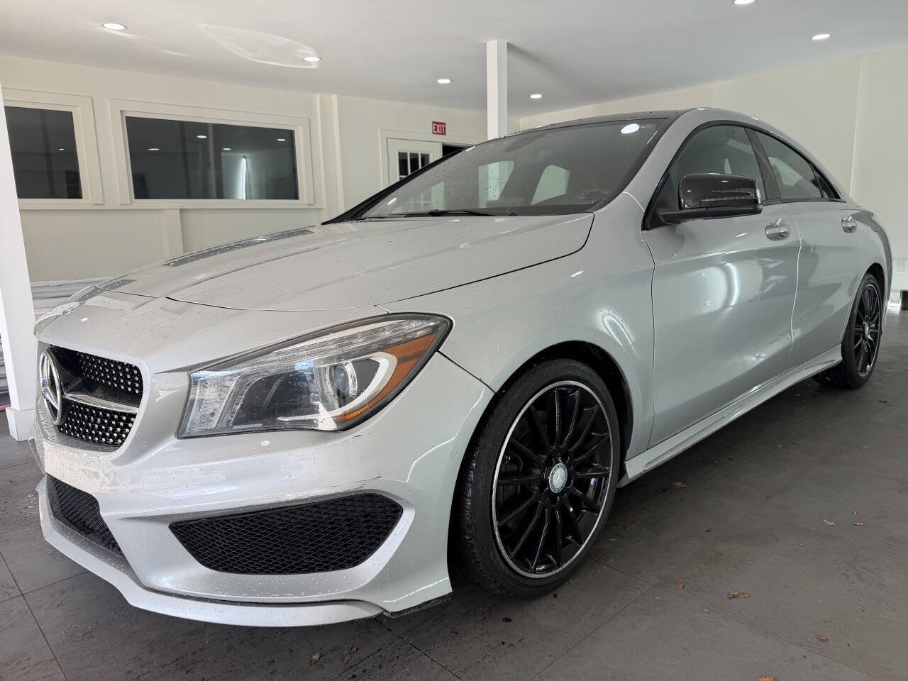 Used 2016 Mercedes-Benz CLA 250 4MATIC image 1