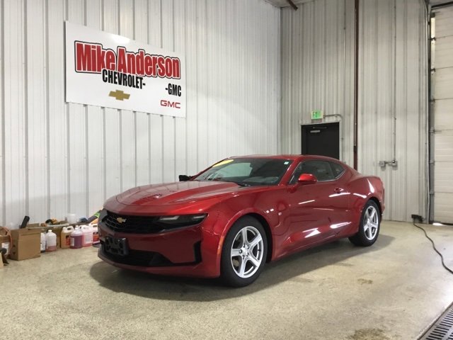 Used 2023 Chevrolet Camaro LT image 1