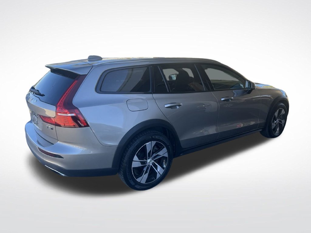 Used 2020 Volvo V60 T5 Cross Country w/ Protection Package AWD/4WD image 42