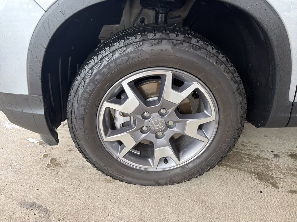 Certified 2023 Honda Passport TrailSport image 10
