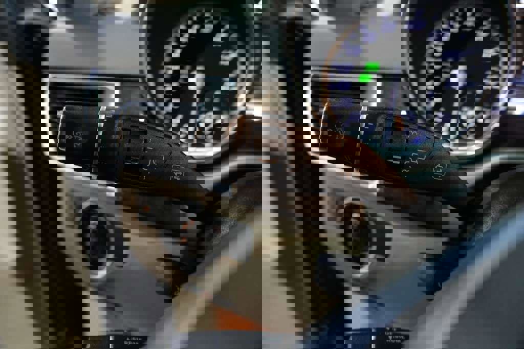 Used 2013 Mercedes-Benz ML 350 4MATIC image 41