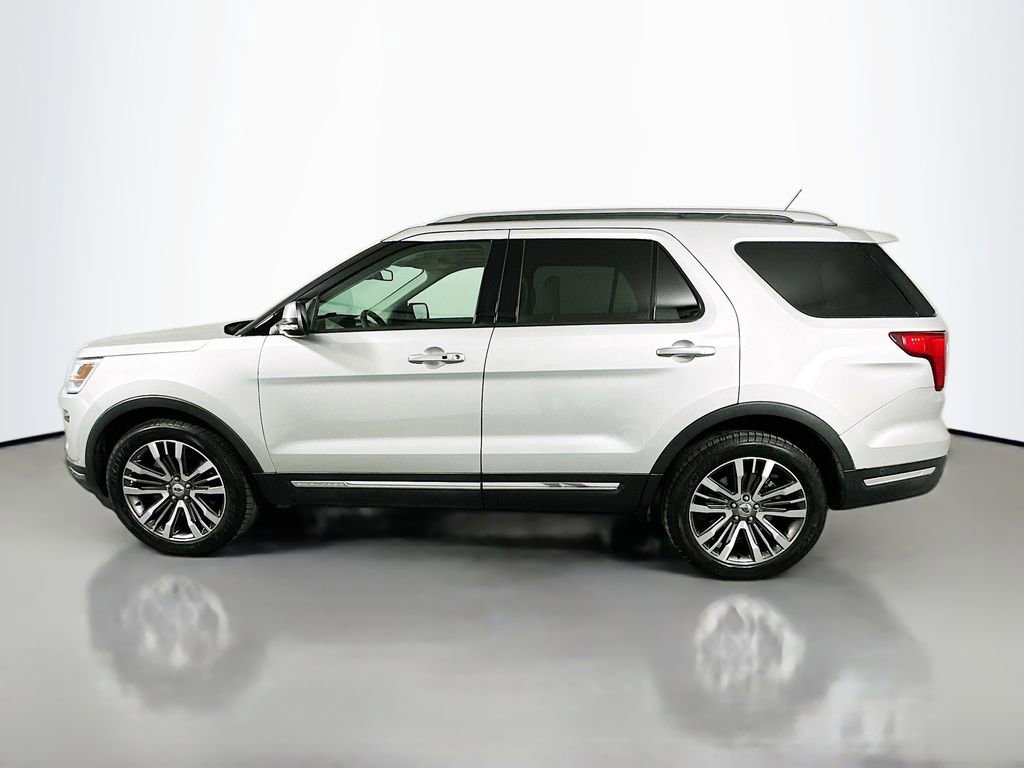 Used 2018 Ford Explorer Platinum AWD/4WD image 8