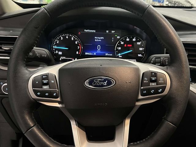 Used 2023 Ford Explorer XLT w/ Equipment Group 202A image 21
