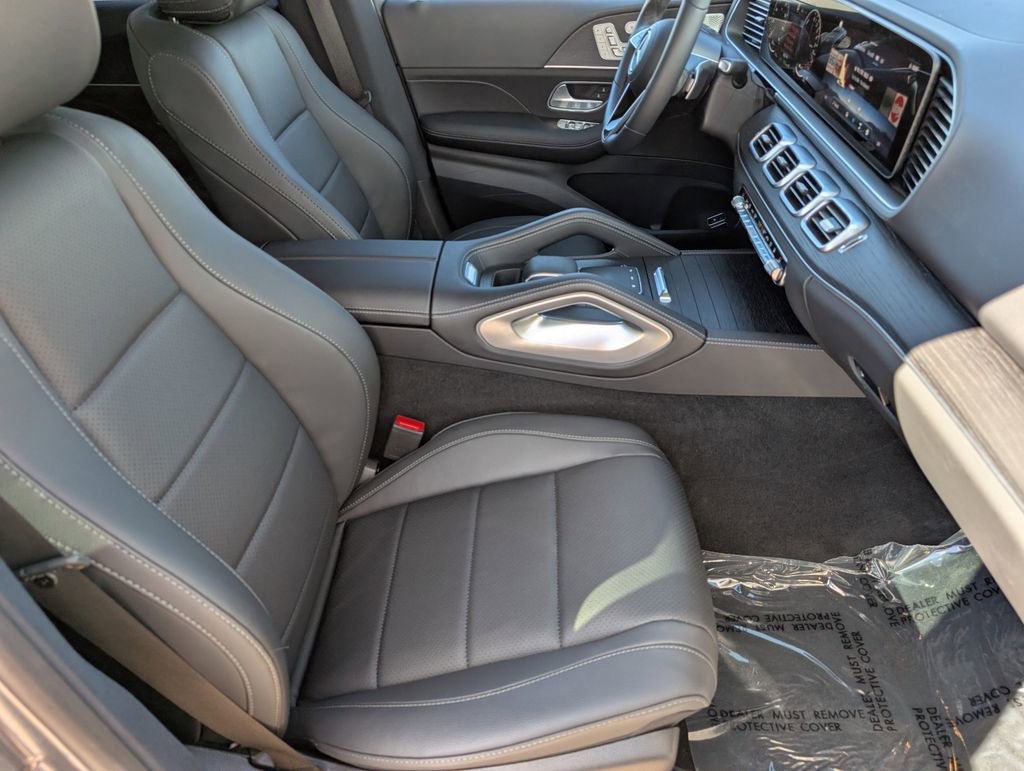 Used 2025 Mercedes-Benz GLE 450e 4MATIC image 12