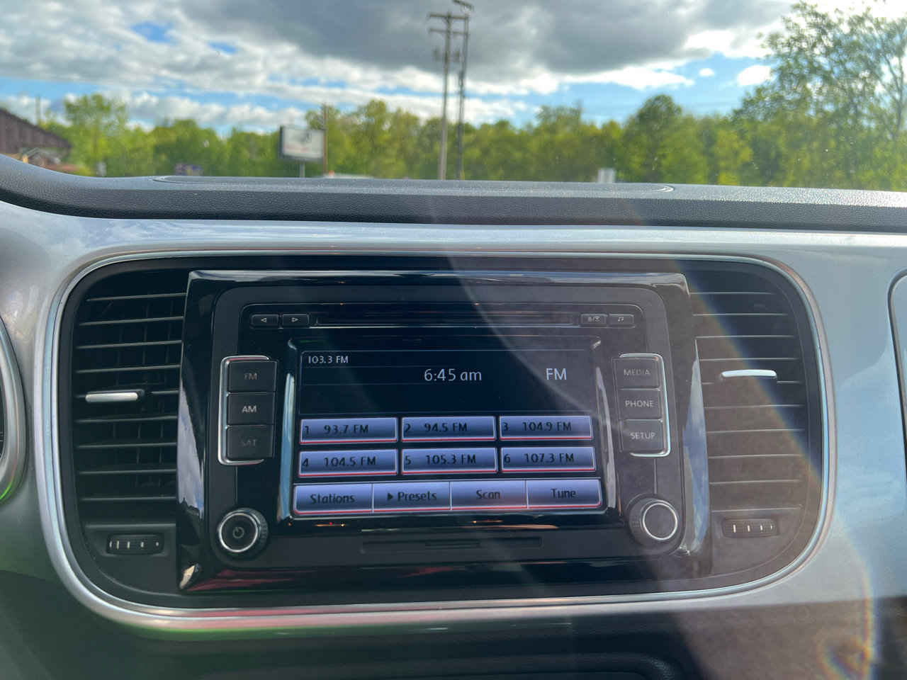 Used 2015 Volkswagen Beetle 1.8T image 19