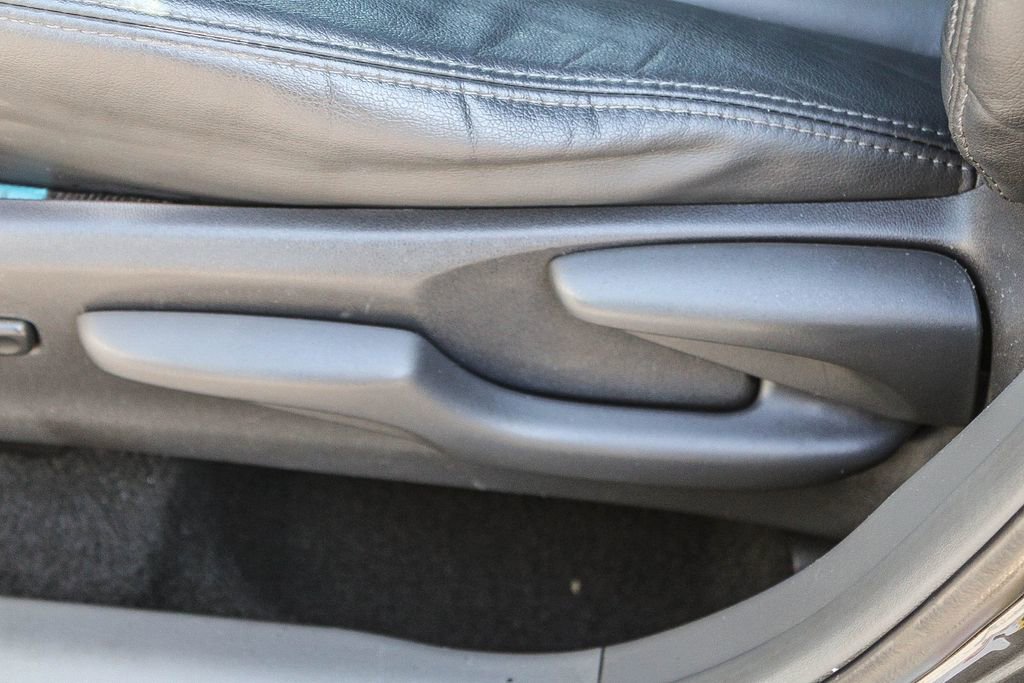 Used 2012 Toyota Prius V Five image 21