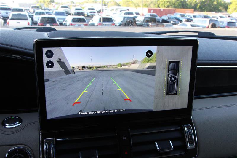 Used 2022 Lincoln Navigator L Reserve AWD/4WD image 39