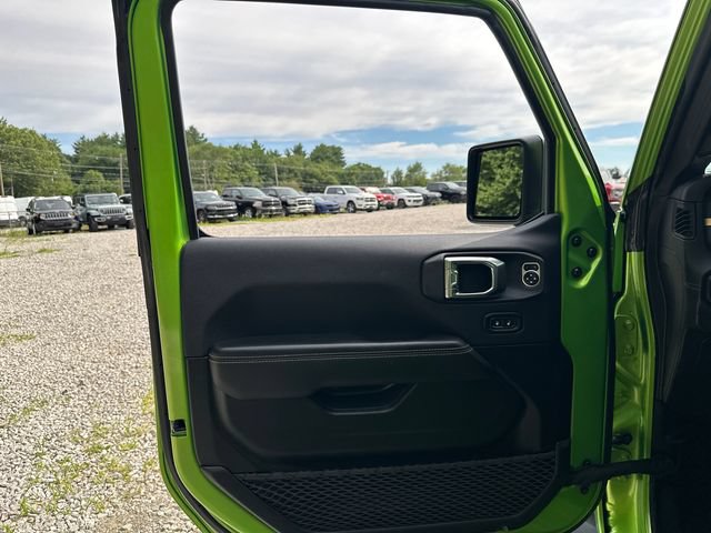 Used 2025 Jeep Gladiator Sport AWD/4WD image 22