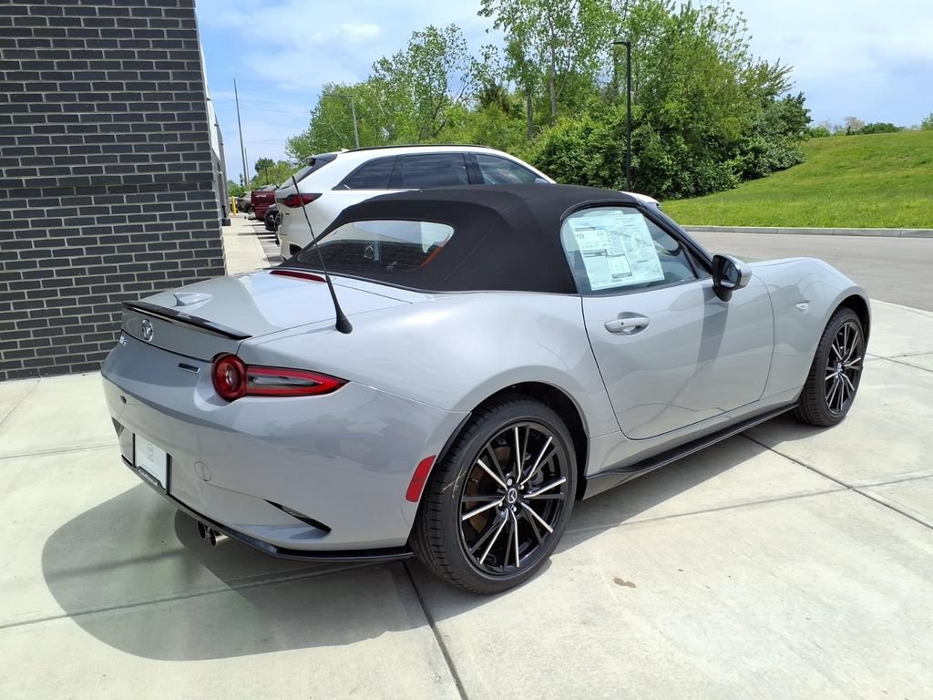 New 2026 MAZDA MX-5 Miata Grand Touring w/ Appearance Package RWD image 8