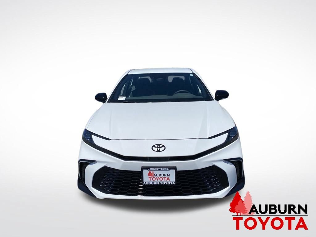 New 2026 Toyota Camry Hybrid AWD/4WD image 2