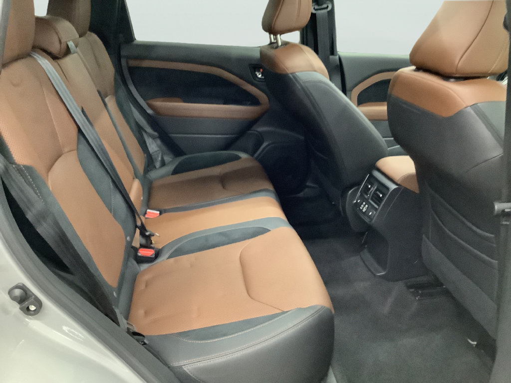 Used 2025 Subaru Forester Touring AWD/4WD image 20