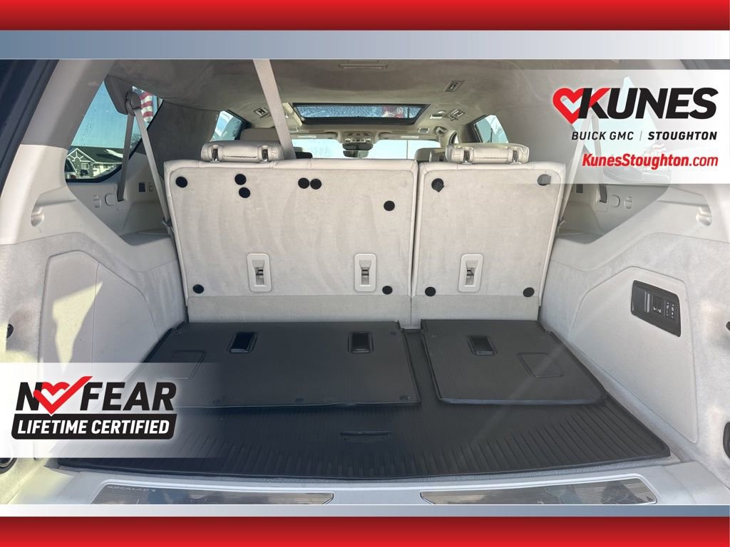 Used 2024 Cadillac Escalade ESV Sport Platinum image 46