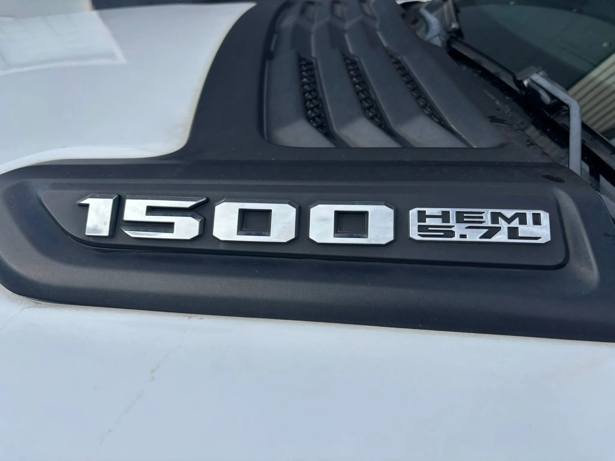 Used 2021 RAM 1500 Laramie AWD/4WD image 13
