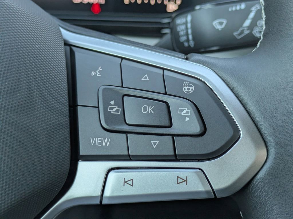 New 2026 Volkswagen Taos S image 24