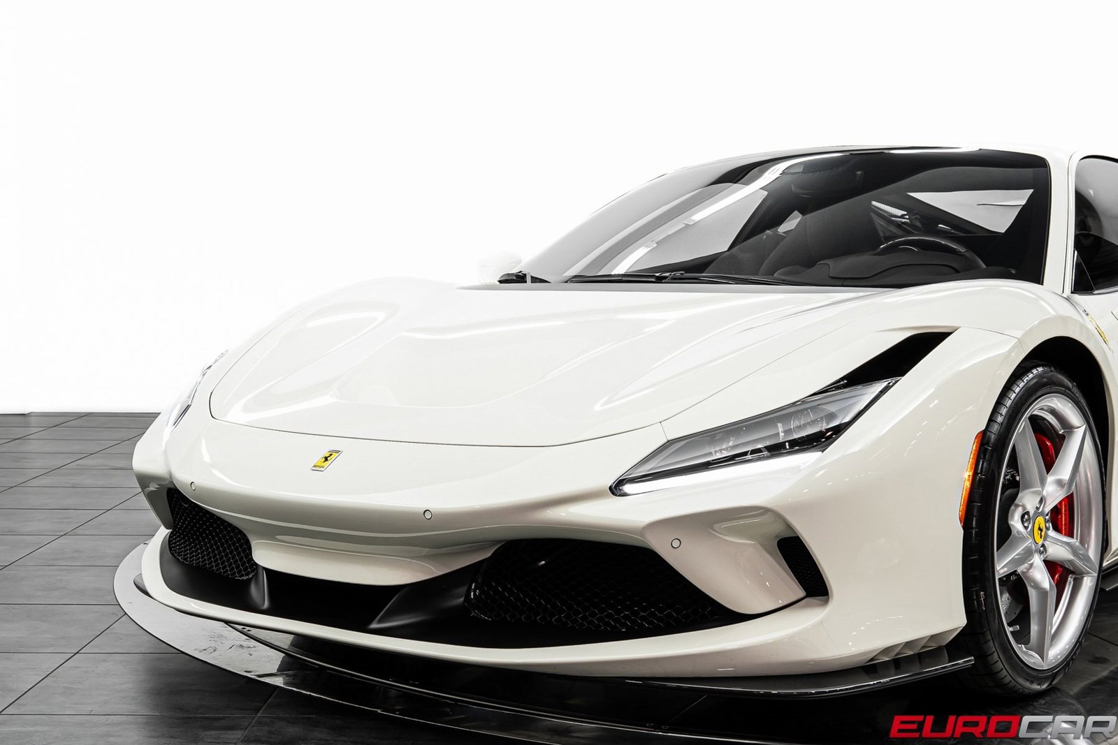 Used 2021 Ferrari F8 Tributo image 15