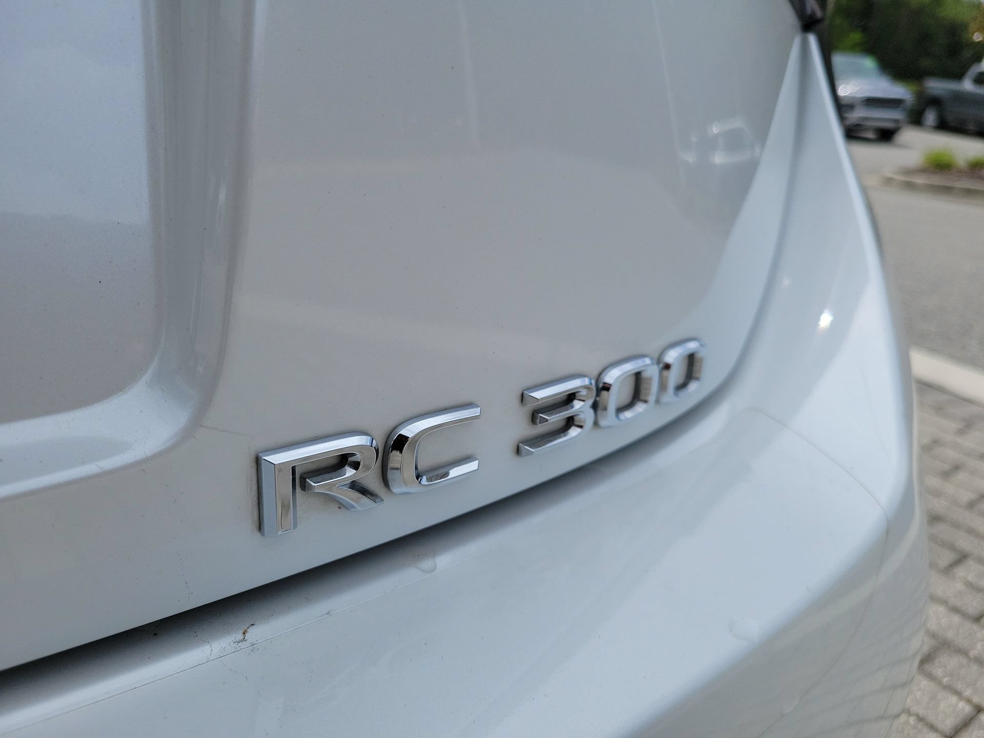 Used 2024 Lexus RC 300 w/ Premium Package RWD image 30