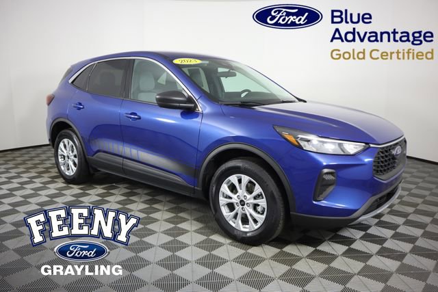 Used 2023 Ford Escape Active w/ Tech Pack #1 image 1
