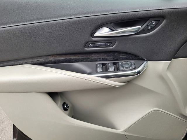 Used 2020 Cadillac XT4 Premium Luxury w/ Technology Package image 18