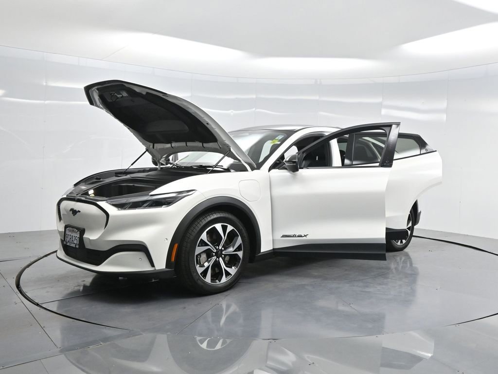 New 2024 Ford Mustang Mach-E Select image 23