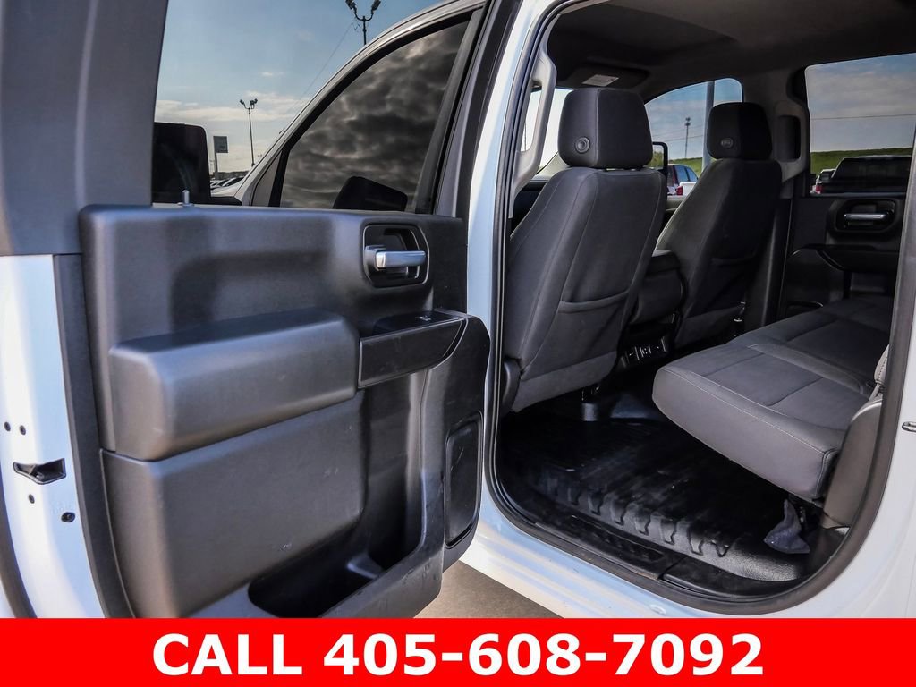 Used 2022 Chevrolet Silverado 2500 LT w/ Convenience Package image 21