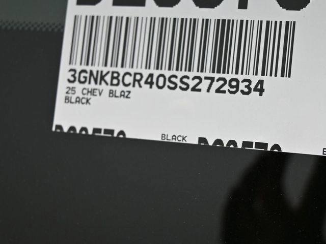 New 2025 Chevrolet Blazer LT w/ Midnight/Sport Edition FWD image 39