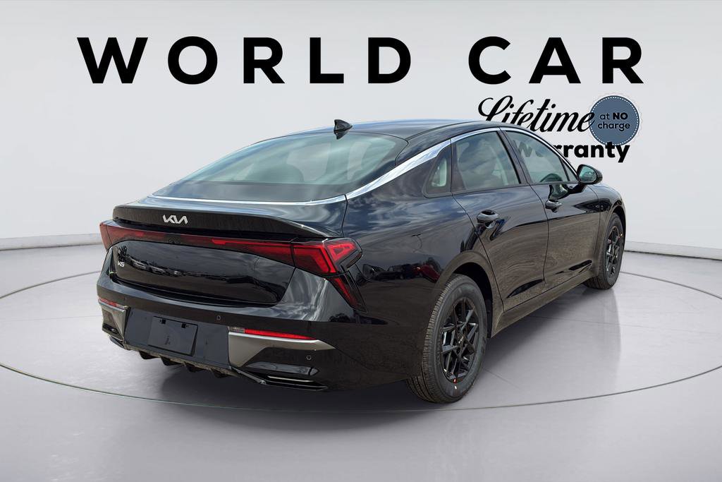 New 2026 Kia K5 LXS FWD image 17