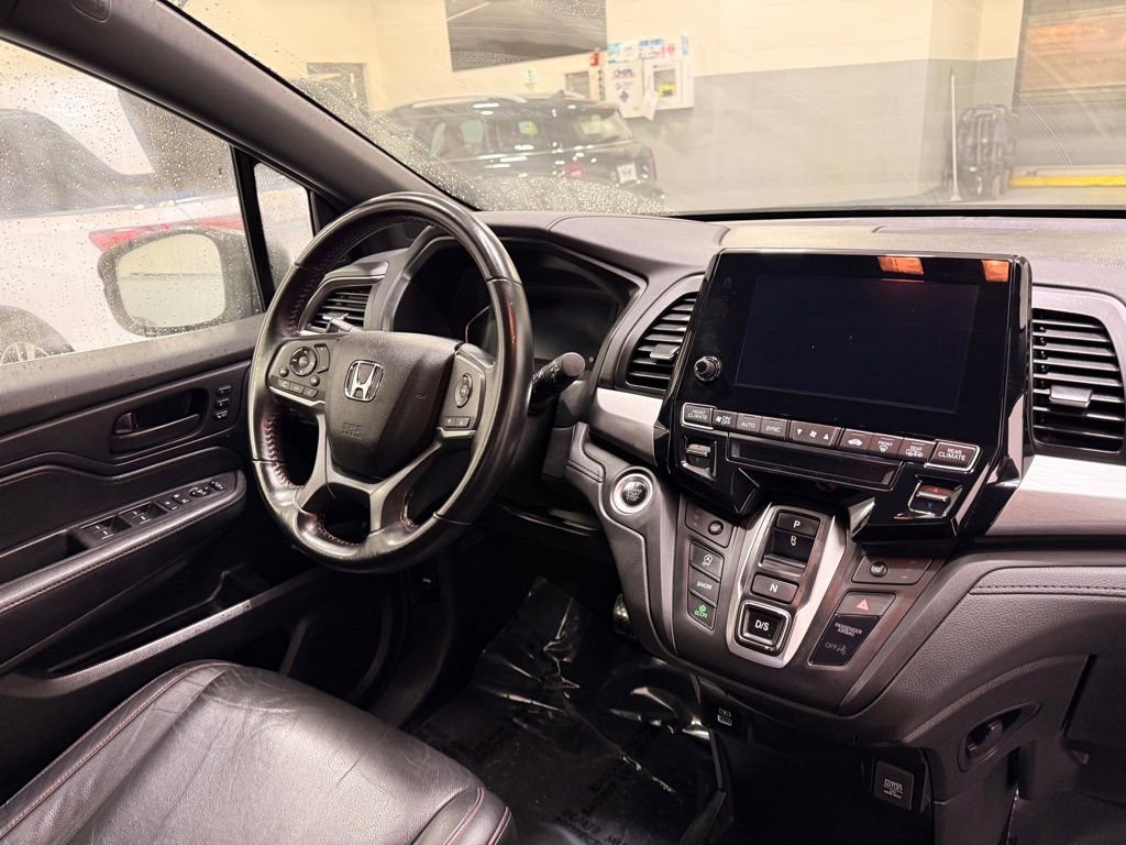 Used 2023 Honda Odyssey Sport image 29