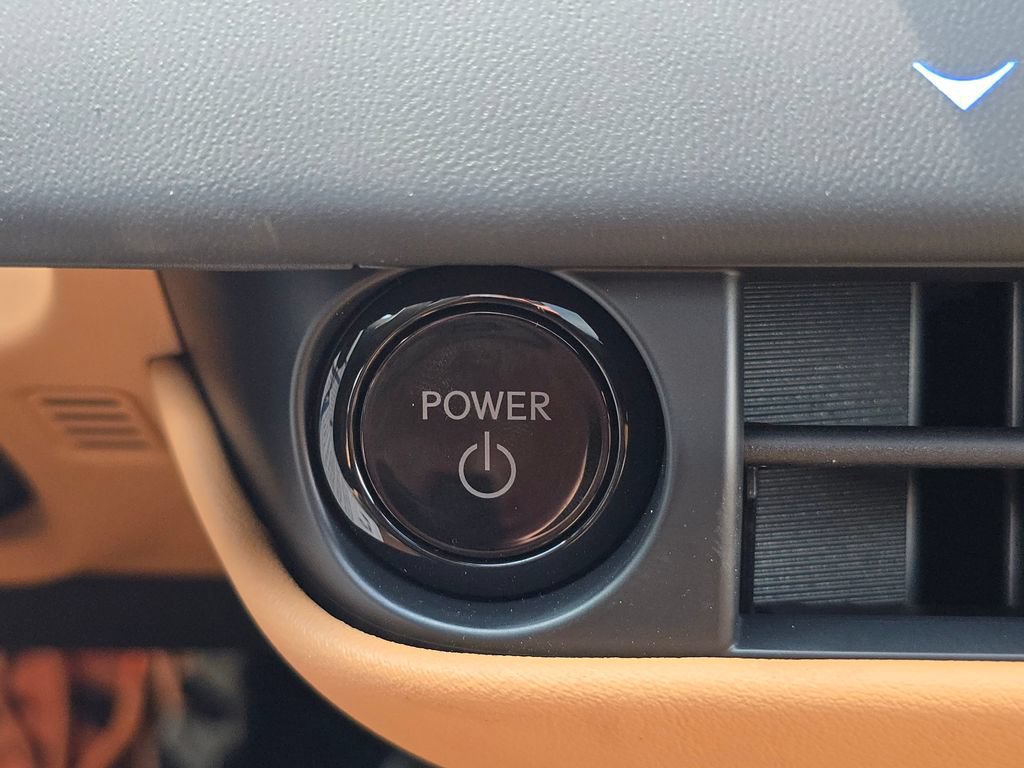 New 2026 Lexus ES 500e AWD/4WD image 33