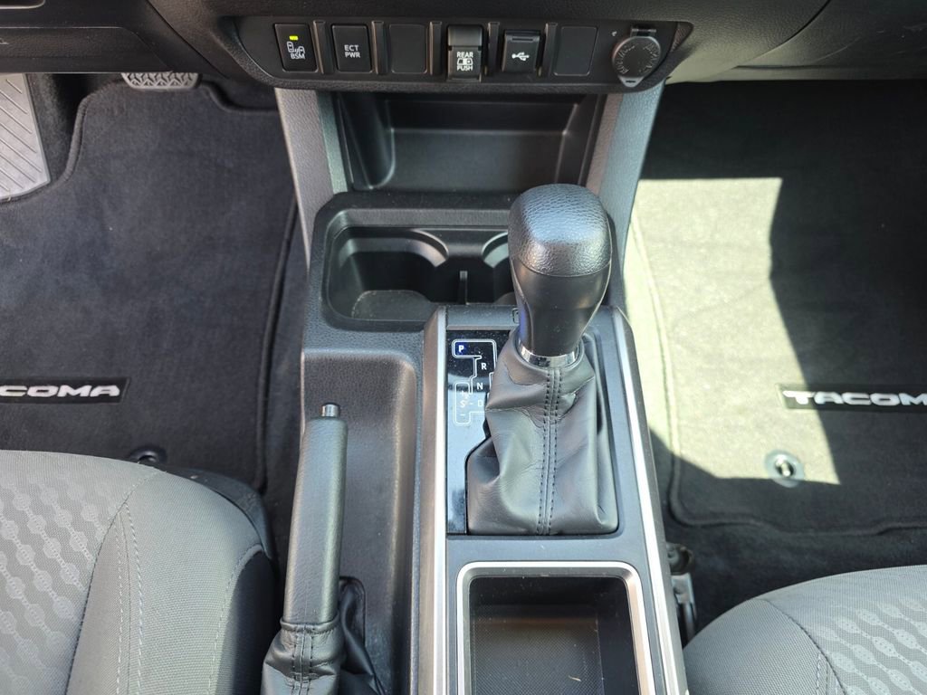 Certified 2023 Toyota Tacoma SR5 w/ Technology Package image 27