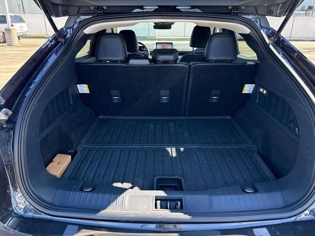 Used 2022 Ford Mustang Mach-E Select image 15